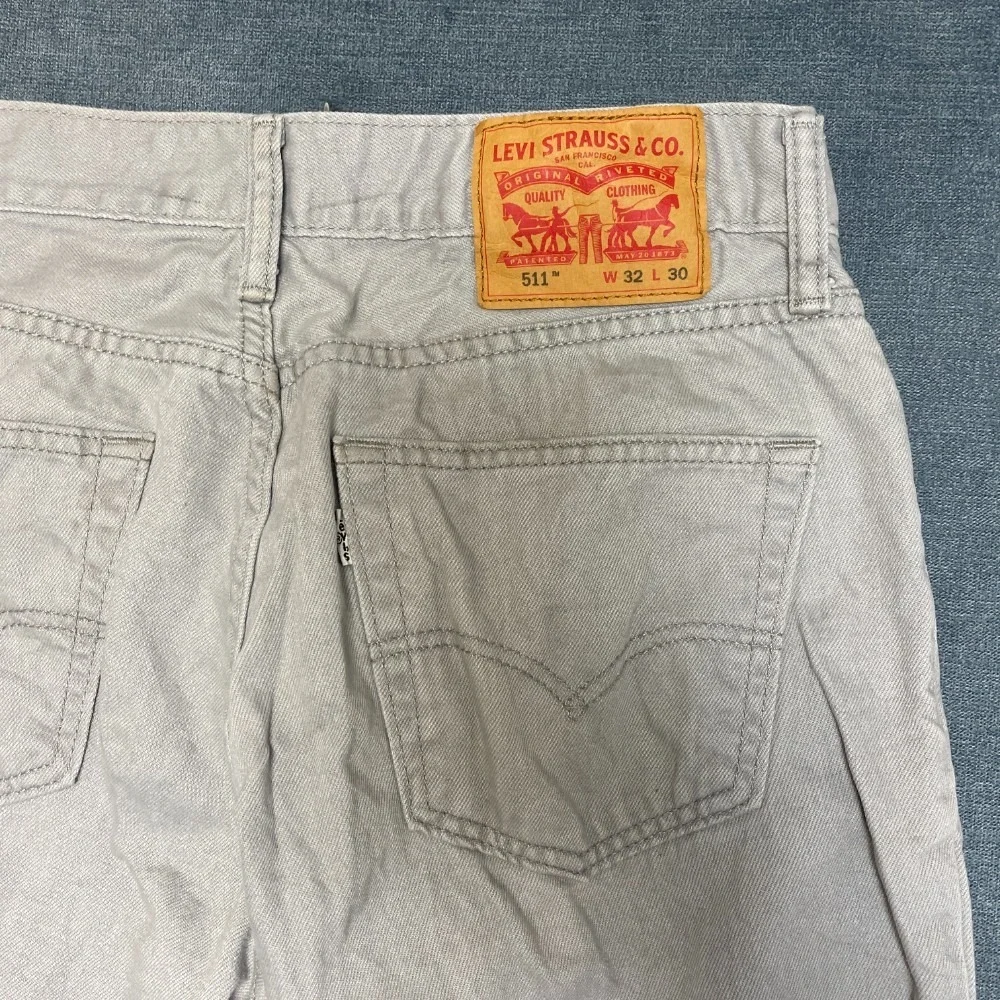 Levis levi 511